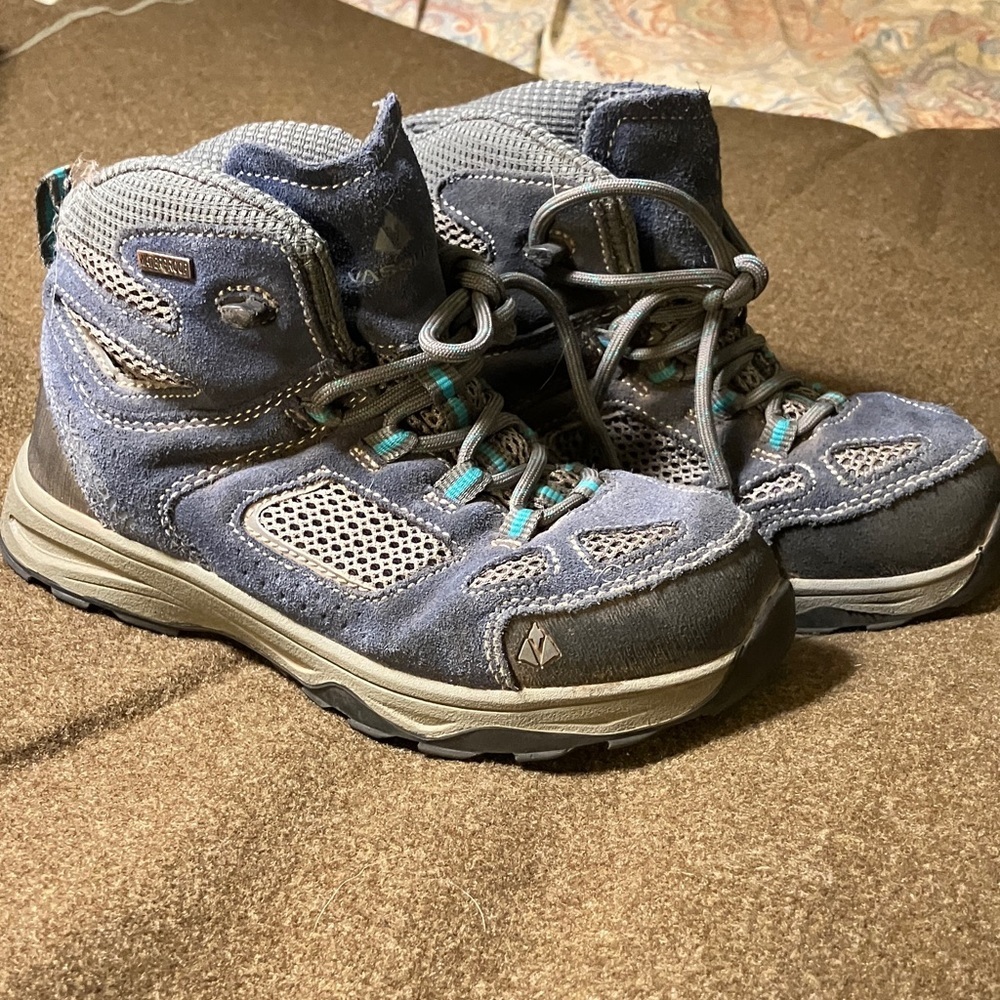 Vasque Breeze waterproof leather hiking boots big kids 3